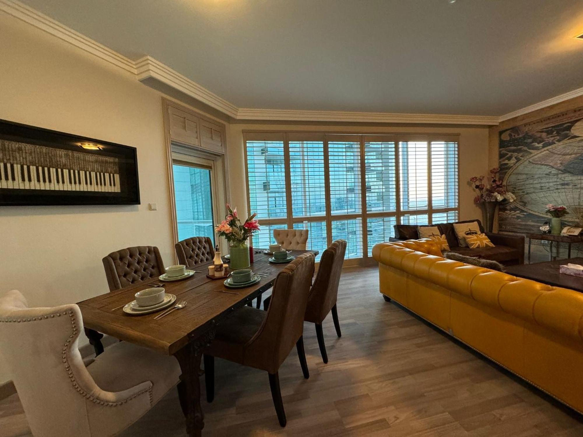 Lovely 3bhk With Private Appartement *
